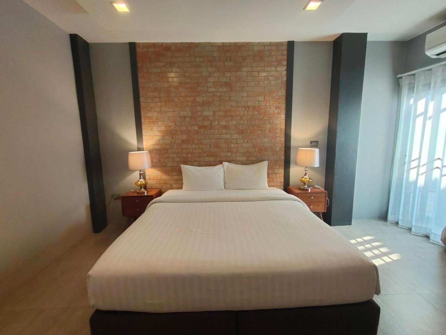 Qoo Hotel Buri Ram Zewnętrze zdjęcie